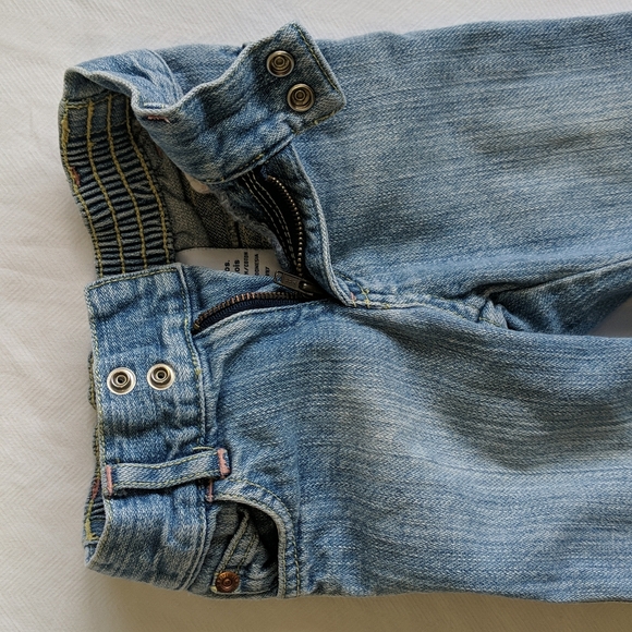vintage old navy light wash straight leg denim jeans 6-12 months baby girl - Picture 4 of 9